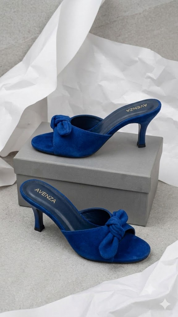 Sapphire Bow Heel